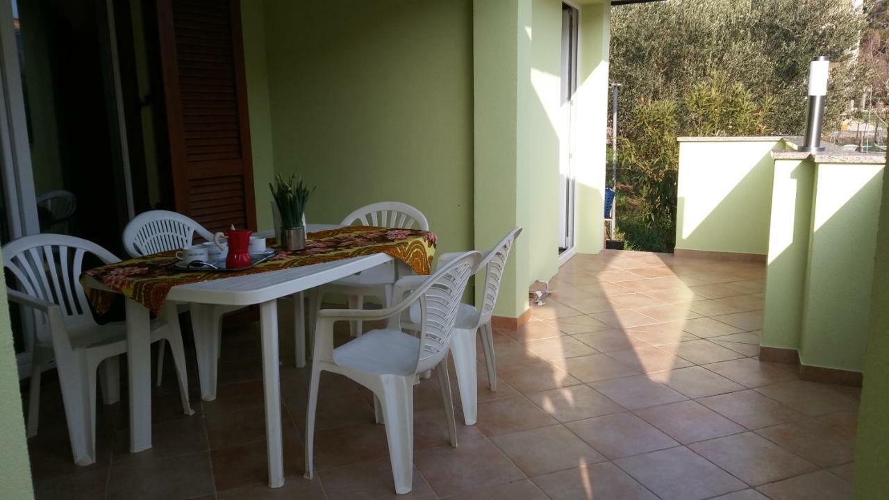 Apartment Bella Vinkuran Exterior photo